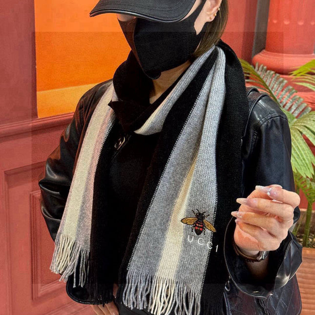 GUCCI 25S SCARF 180 IN CASHMERE 730564