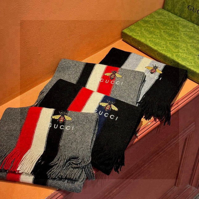 GUCCI 25S SCARF 180 IN CASHMERE 730567