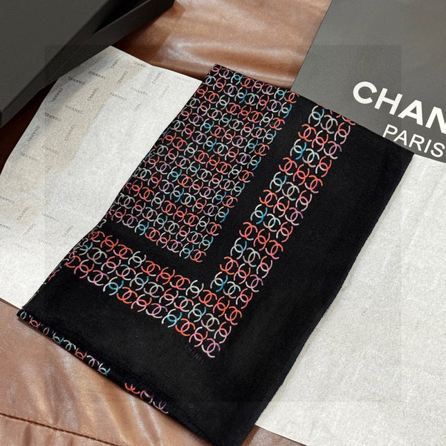 CHANEL 25S SCARF 200 IN CASHMERE 931462