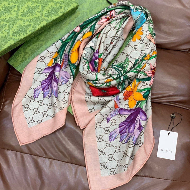 GUCCI 26S SCARF 140 IN CASHMERE AND SILK 250153