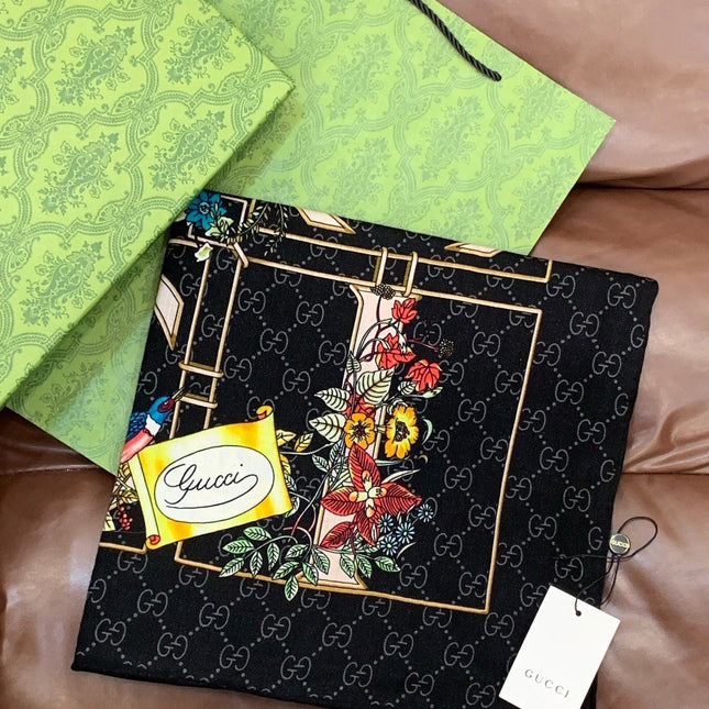 GUCCI 26S SCARF 140 IN CASHMERE AND SILK 250179