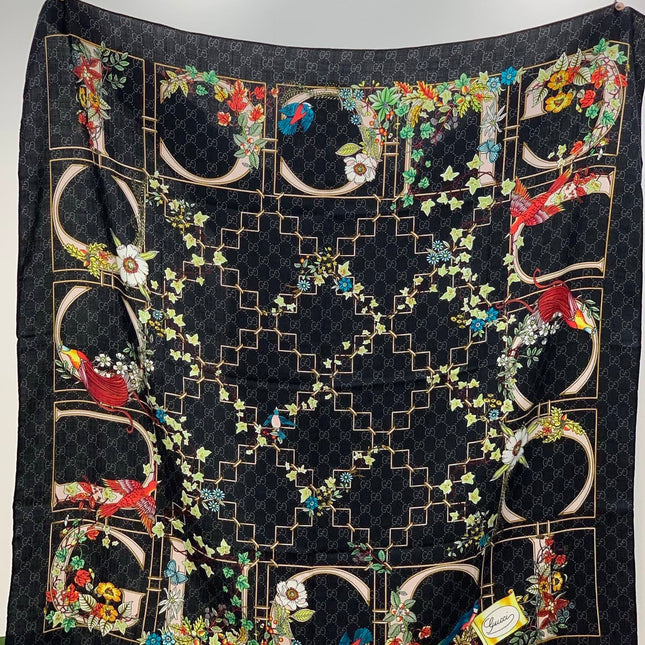 GUCCI 26S SCARF 140 IN CASHMERE AND SILK 250179