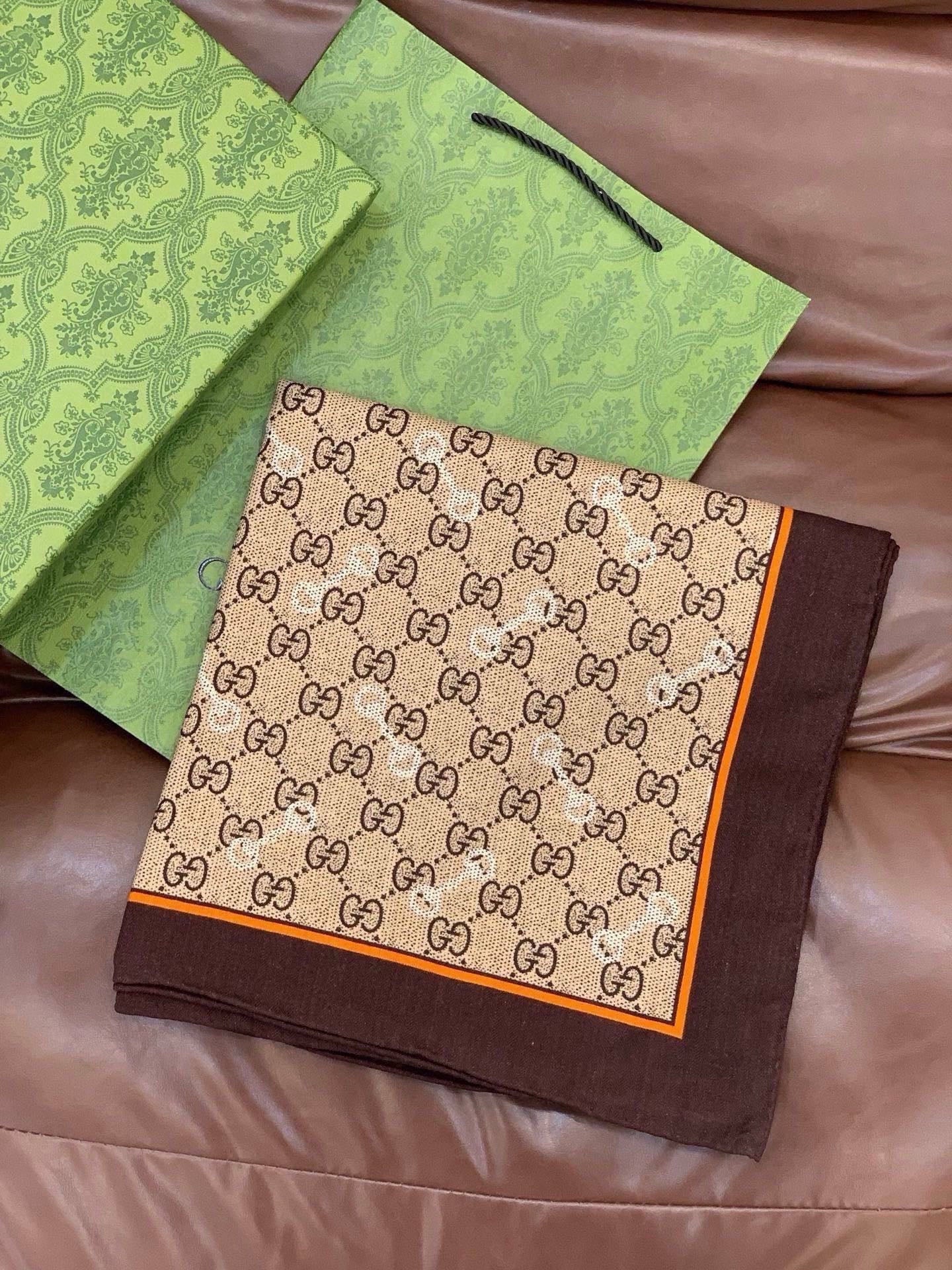 GUCCI 26S SCARF 135 IN CASHMERE AND SILK 315168