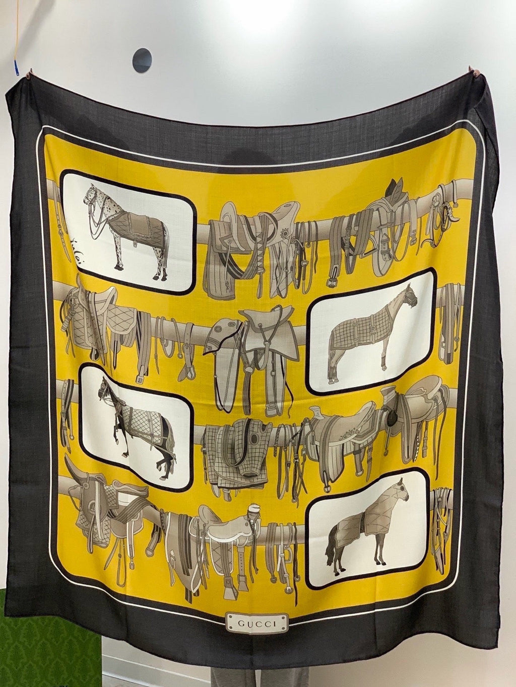 GUCCI 26S SCARF 135 IN CASHMERE AND SILK 314999