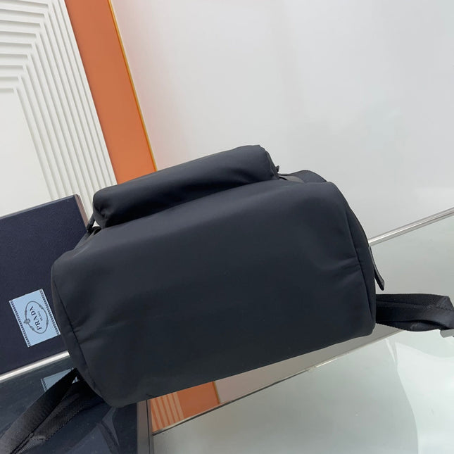 BACKPACK 45 IN BLACK RE-NYLON AND SAFFIANO LEATHER TRIM