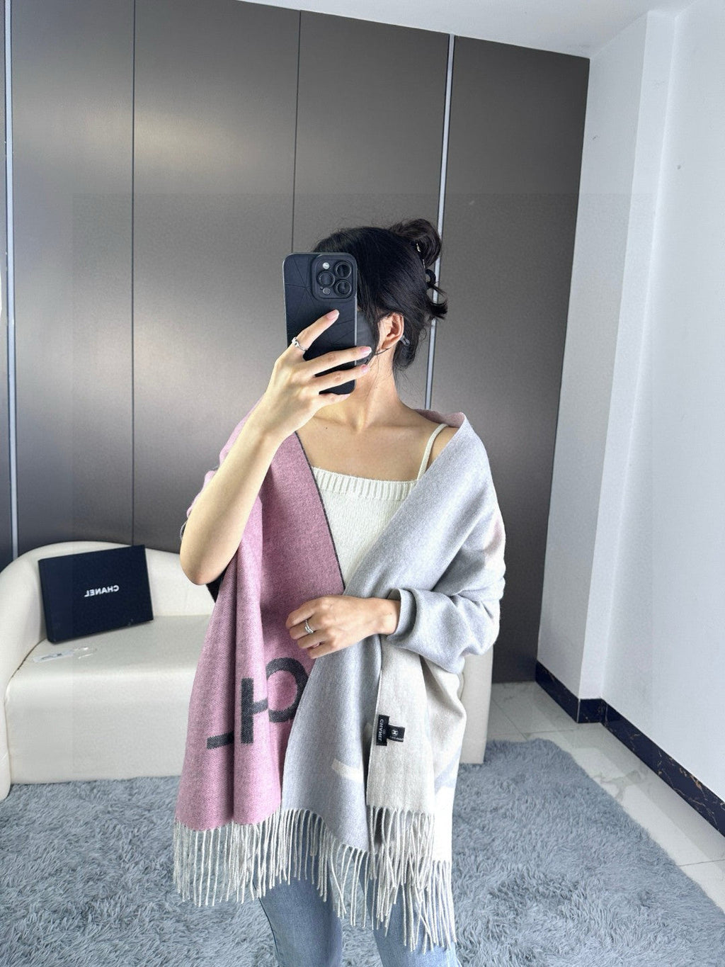 CHANEL 25S SCARF 180 IN CASHMERE 724826
