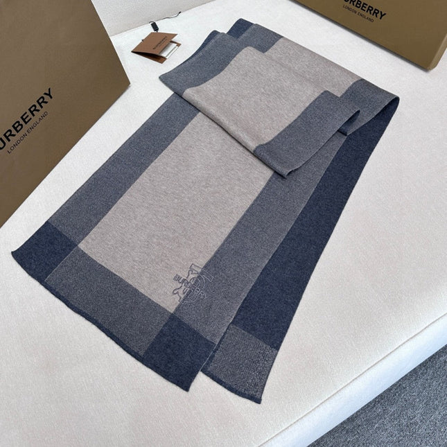BURBERRY 26S SCARF 180CM IN CASHMERE 305983