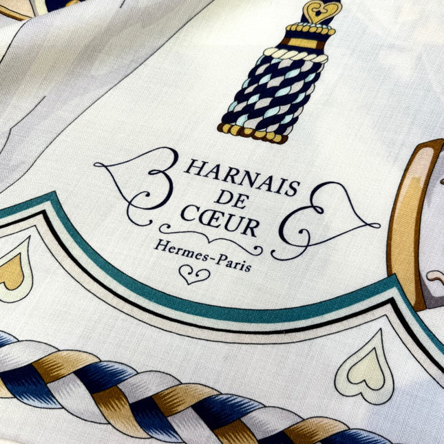 HERMES 26S PRINTED SQUARE SCARF 135 IN CASHMERE AND SILK 309424