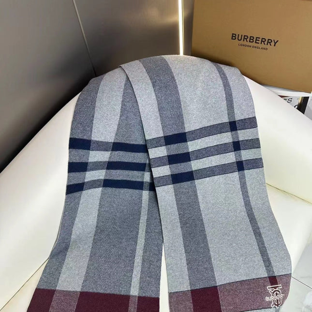 BURBERRY 26S SCARF 180CM IN CASHMERE 309785