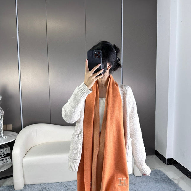 HERMES 26S LONG SCARF 190 IN CASHMERE 309792