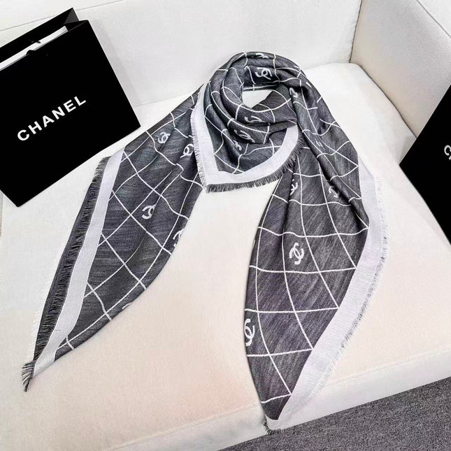 CHANEL 26S SCARF 140 IN CASHMERE AND SILK 304552
