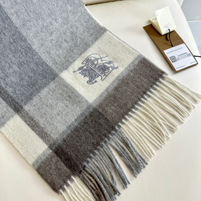 BURBERRY 26S SCARF 180CM IN CASHMERE 278705