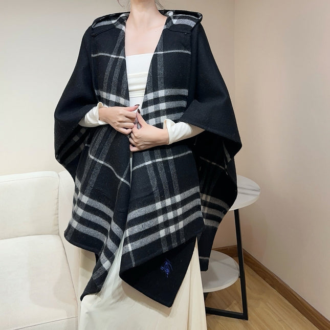 BURBERRY 26S HOODED CAPE 176 IN CASHMERE 304564