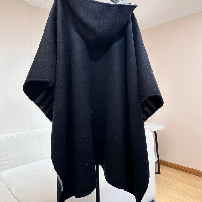 BURBERRY 26S HOODED CAPE 176 IN CASHMERE 304564