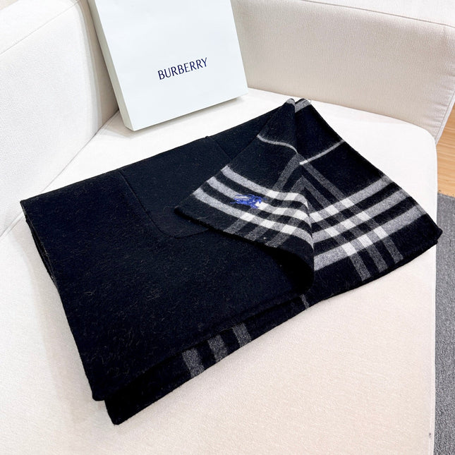 BURBERRY 26S HOODED CAPE 176 IN CASHMERE 304564