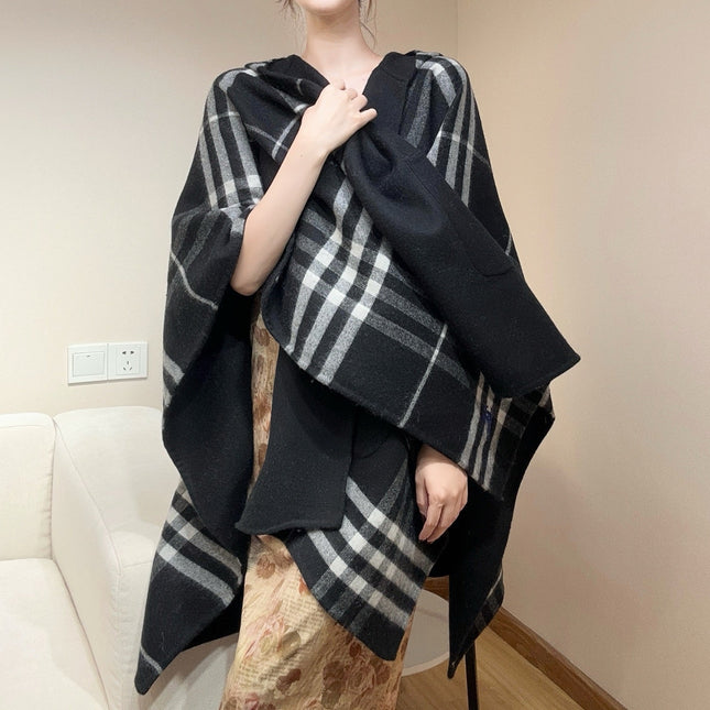 BURBERRY 26S HOODED CAPE 176 IN CASHMERE 304564