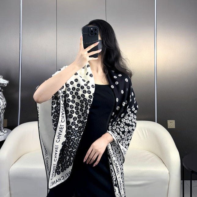 CHANEL 26S SCARF 140 IN SILK AND CASHMERE 313241