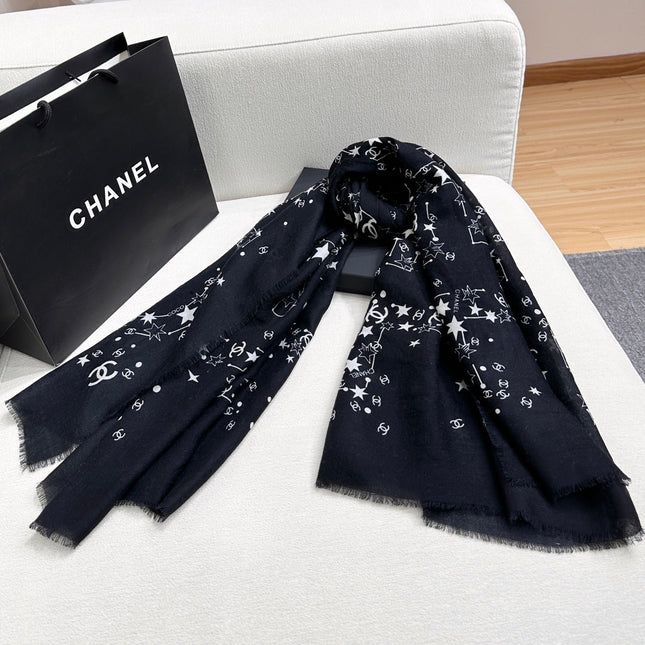 CHANEL 26S SCARF 140 IN SILK 309774
