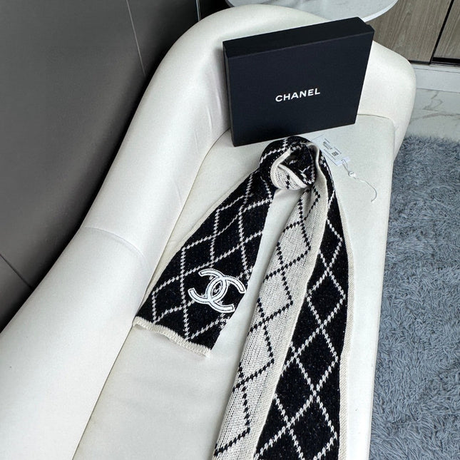 CHANEL 25S SCARF 180 IN WOOL 989768