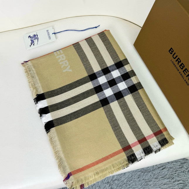 BURBERRY 26S SCARF 220CM IN CASHMERE SILK 303203