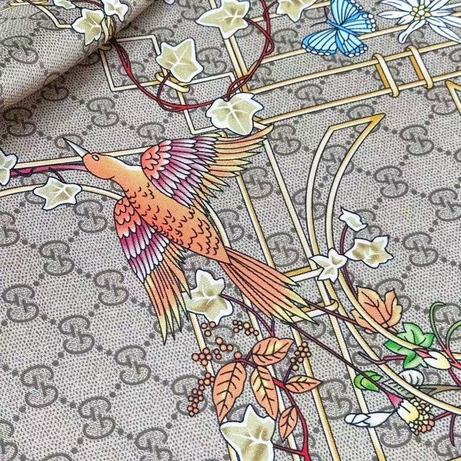 GUCCI 26S SCARF 90 IN SILK 315010