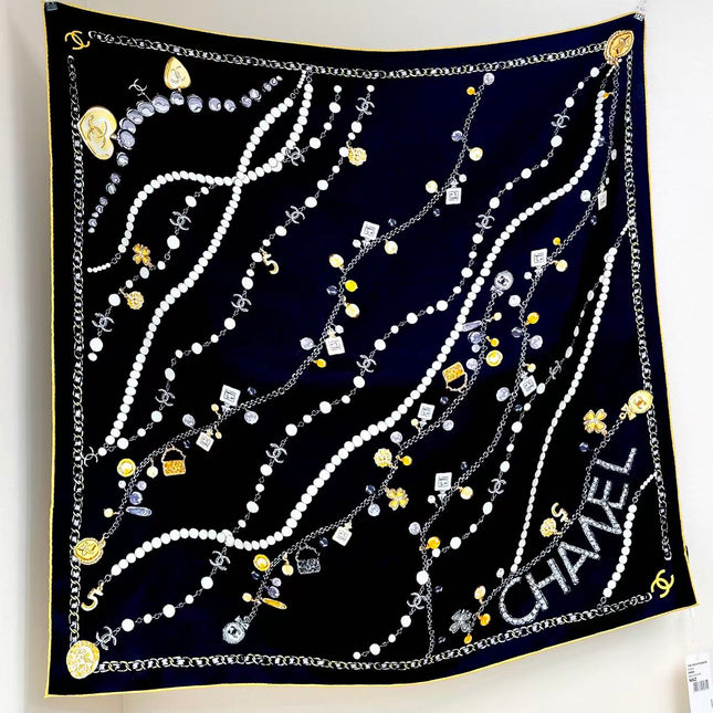 CHANEL 26S SCARF 90 IN SILK 307121