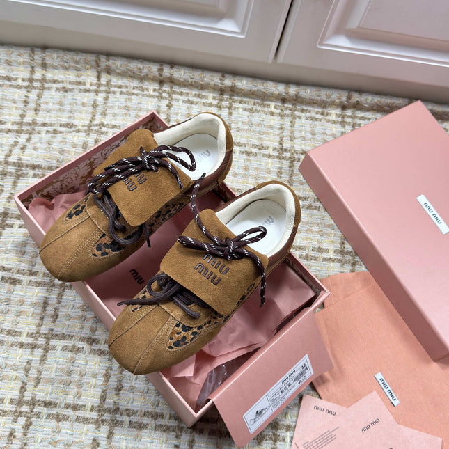 MIUMIU 26S SNEAKERS IN DARK BROWN SUEDE 01