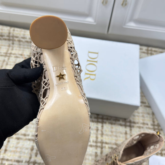 DIOR 26S LACE UP ANKLE BOOTS 80MM IN BEIGE OPENWORK LACE SUEDE GOLD HEEL