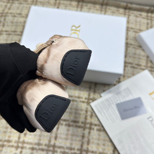 DIOR 26S LOW TOP SNEAKERS IN LIGHT PINK SATIN DIOR LOGO