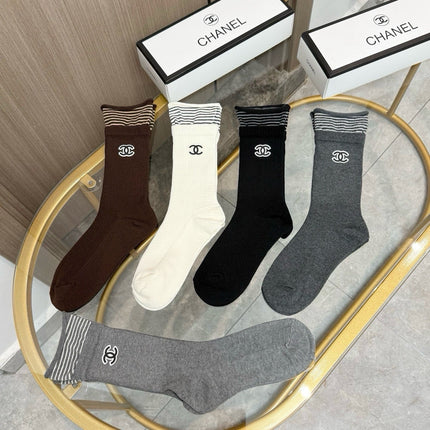 CHANEL 26S CREW SOCKS 410316 (1 BOX)