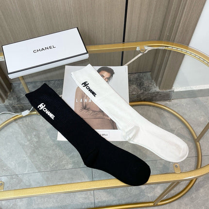 CHANEL 26S CREW SOCKS 412415 (1 BOX)