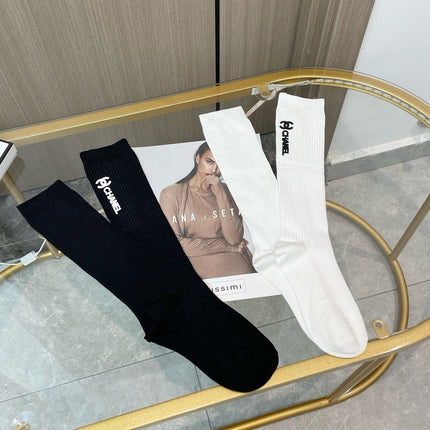 CHANEL 26S CREW SOCKS 412415 (1 BOX)