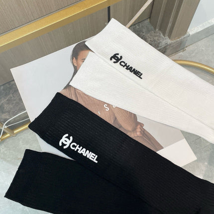 CHANEL 26S CREW SOCKS 412415 (1 BOX)