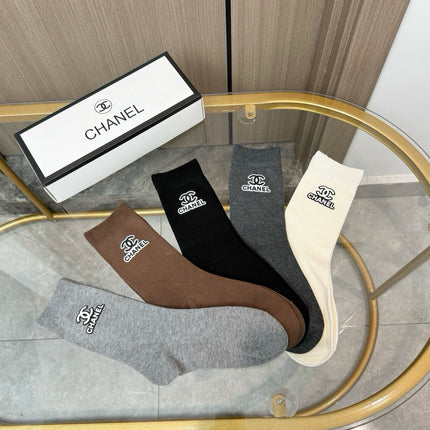 CHANEL 26S CREW SOCKS 412418 (1 BOX)