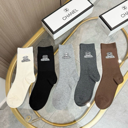 CHANEL 26S CREW SOCKS 412418 (1 BOX)