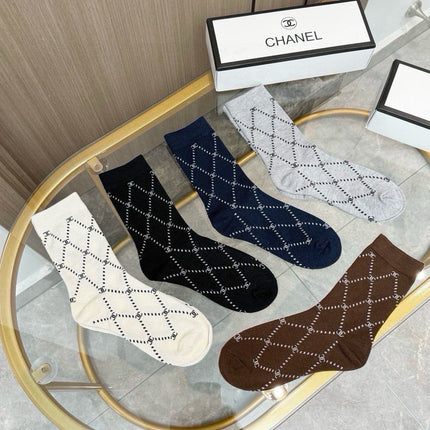 CHANEL 26S CREW SOCKS 412420 (1 BOX)