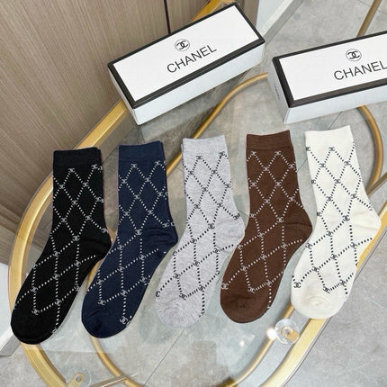 CHANEL 26S CREW SOCKS 412420 (1 BOX)