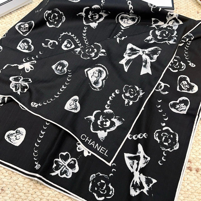 CHANEL 25S SCARF 140 CM IN CASHMERE SILK 943924