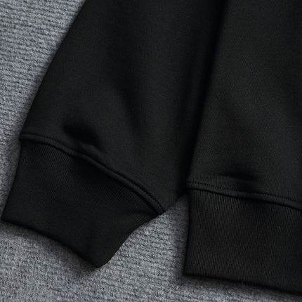 FENDI 26S LONG-SLEEVE SWEATSHIRT 607