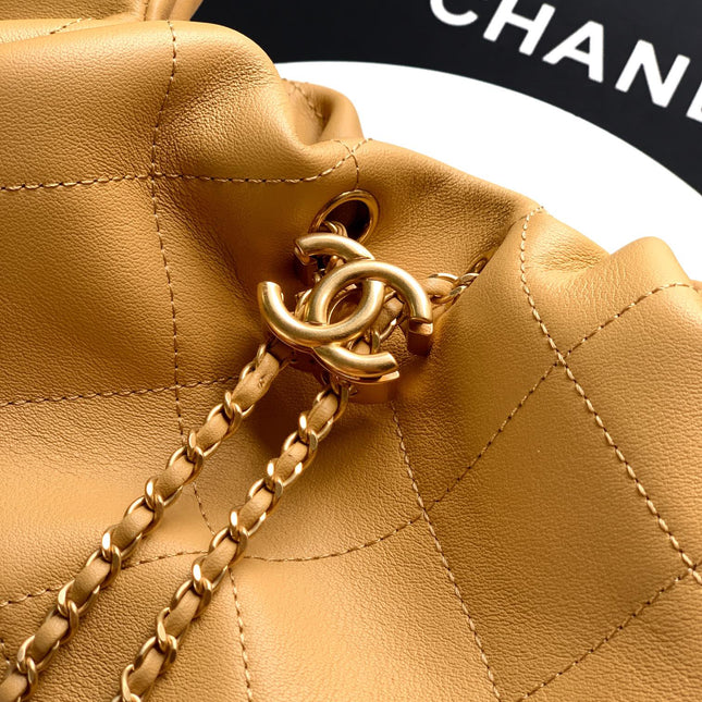 CC 26C LARGE HOBO BAG 29CM IN BEIGE CALFSKIN GOLD HARDWARE