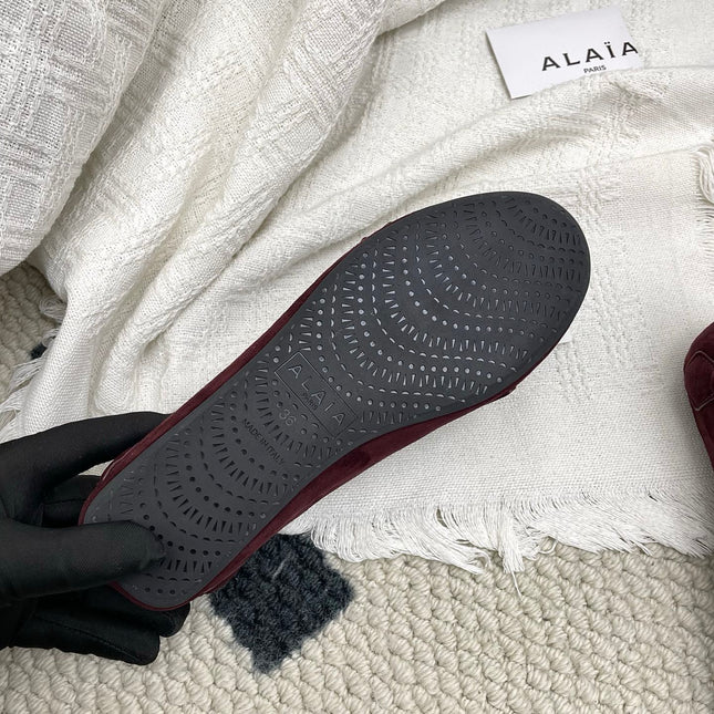 ALAIA 26S BALLET TECKEL IN DARK RED SUEDE
