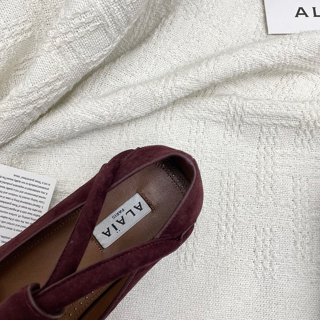 ALAIA 26S BALLET TECKEL IN DARK RED SUEDE