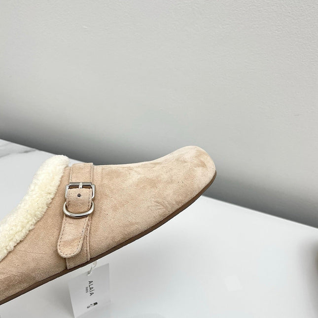 ALAIA 26S MULE IN BEIGE SUEDE AND WOOL
