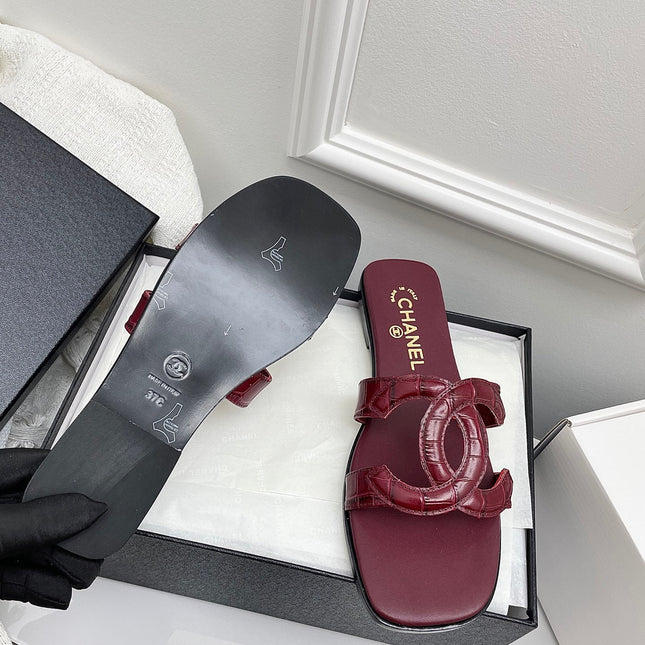 CHANEL CC LOGO MULES IN BURGUNDY CALFSKIN