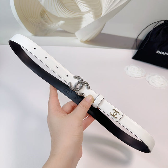 CC BELT 20 MM IN WHITE CALFSKIN WITH SILVER BUCKLE AND GOLD LOGO