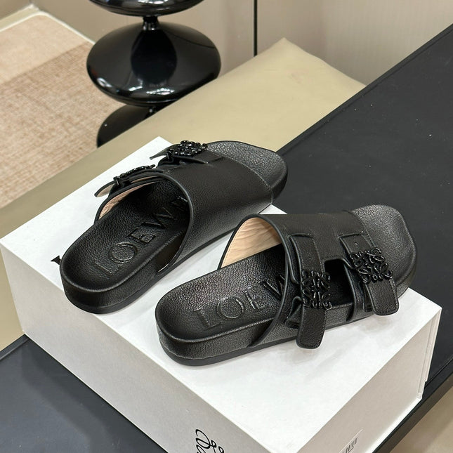 LOEWE 26S EASE SLIDE IN BLACK CALFSKIN