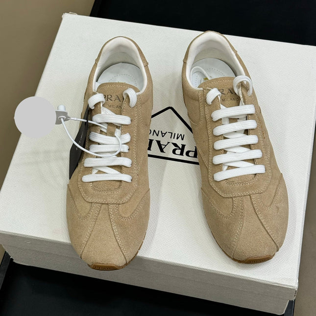 PRADA 25S SNEAKER IN BEIGE SUEDE STYLE 10