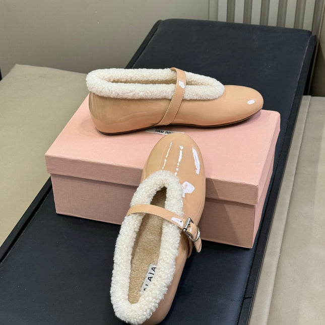 ALAIA 25S MARY JANE SHEARLING FLATS IN DARK NUDE GLOSSY CALFSKIN