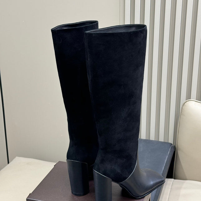 ALAIA 25S KNEE BOOTS IN BLACK CALFSKIN AND SUEDE