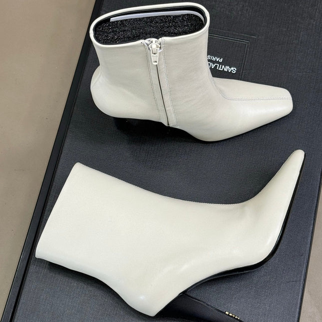 YSL 26S HEELED BOOTS IN WHITE CALFSKIN